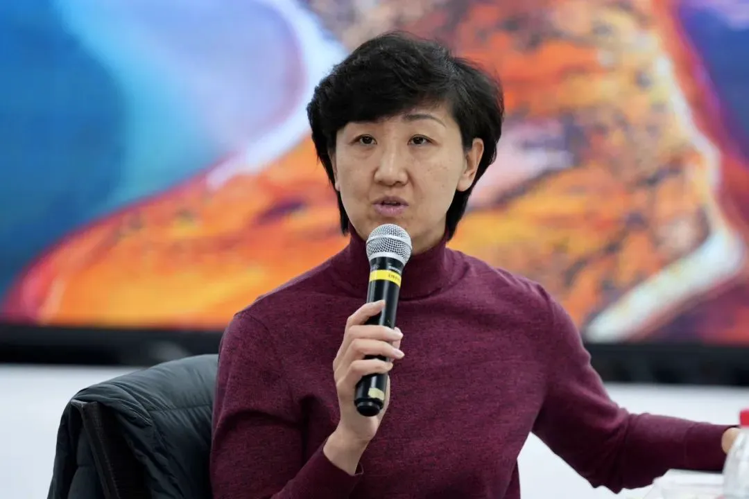 大学生篮球社团如何引入智能情感技术_1